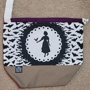 Home Row Fiber Co. - Portable Yarn Bowl, Bat Your Lashes